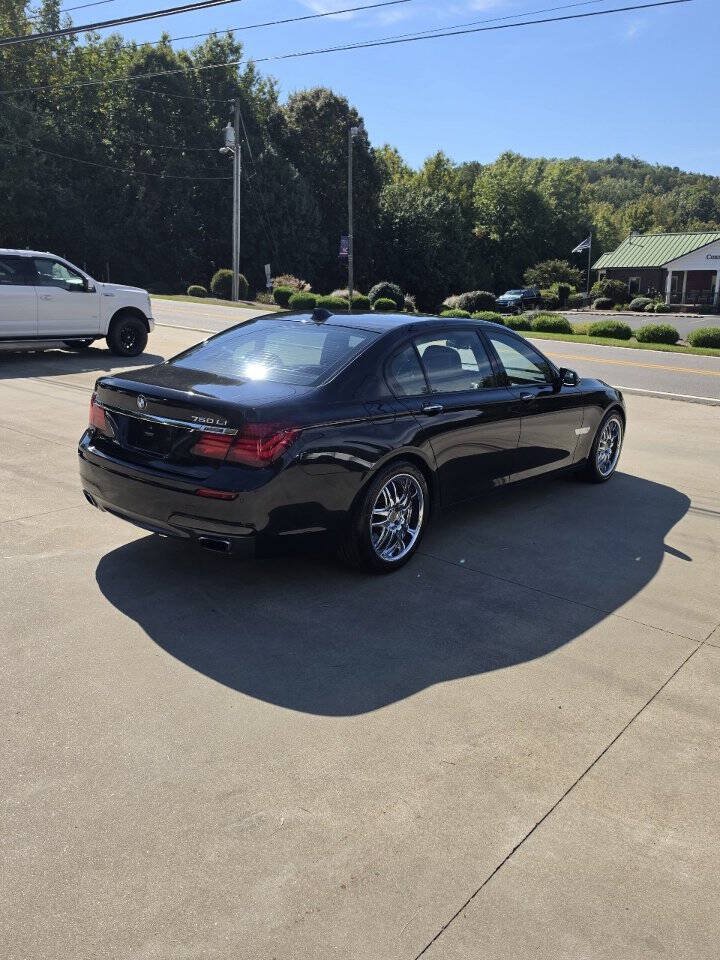 Used 2013 BMW 750Li xDrive AWD/4WD image 5