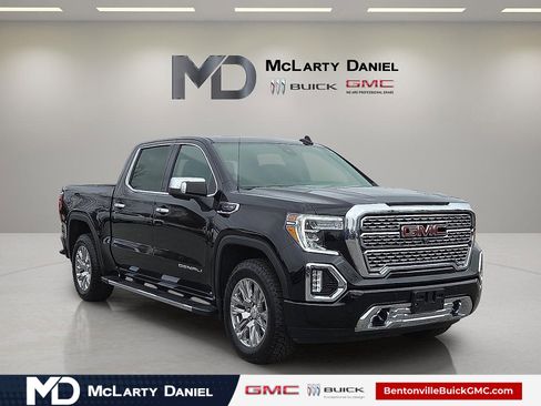 Used 2021 GMC Sierra 1500 Denali w/ Technology Package image 1