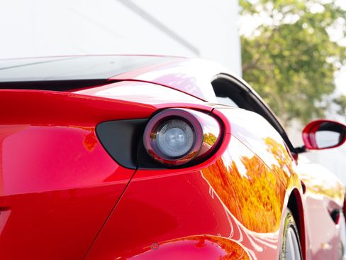 Used 2023 Ferrari Portofino M RWD image 20