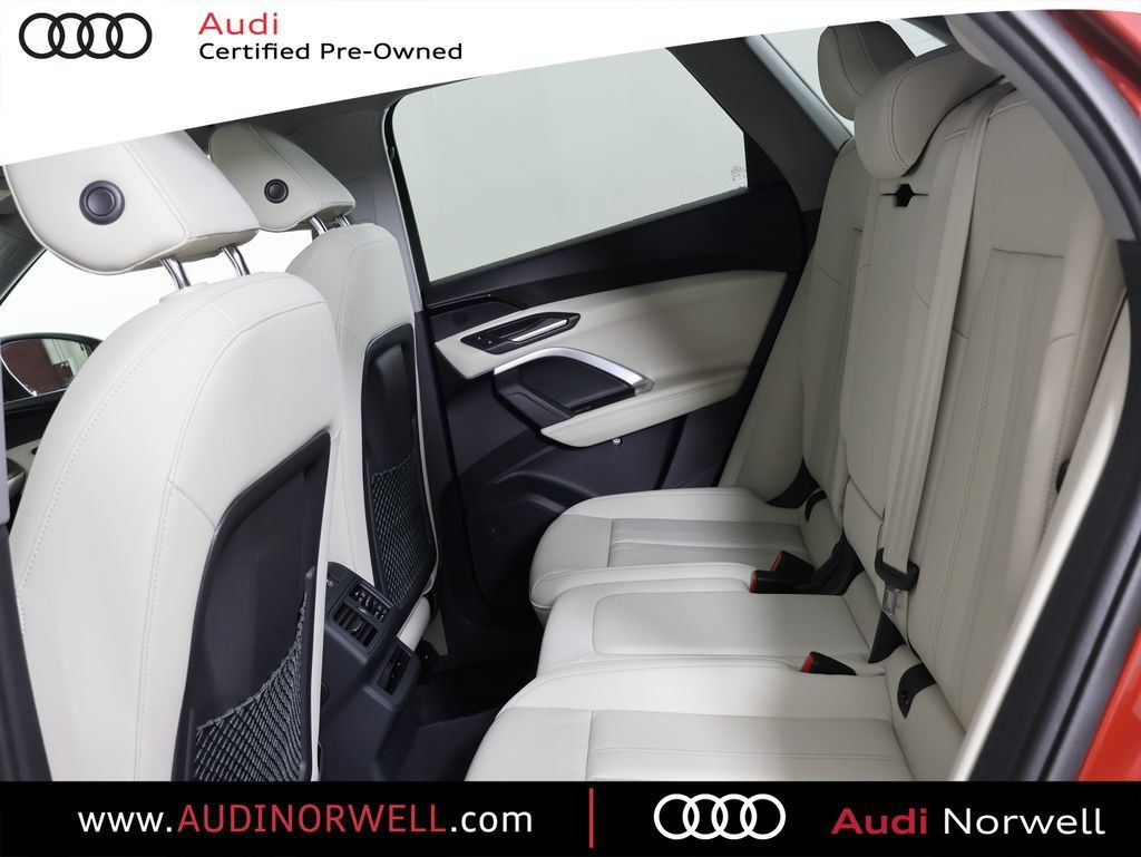 Certified 2025 Audi Q5 Premium AWD/4WD image 22