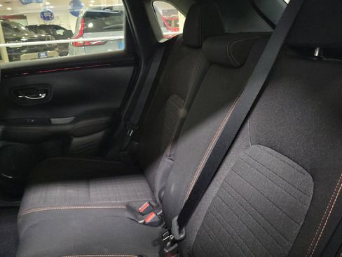Used 2024 Honda HR-V Sport image 10