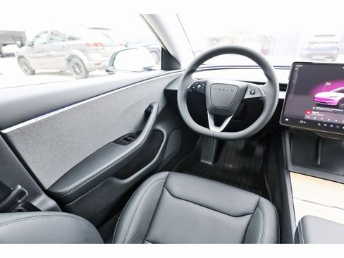 Used 2024 Tesla Model 3 Standard Range image 9