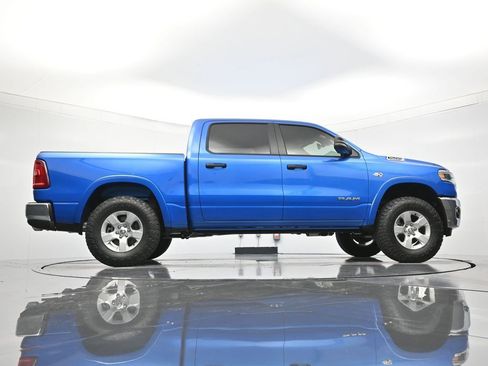 New 2026 RAM 1500 4x4 Crew Cab image 38
