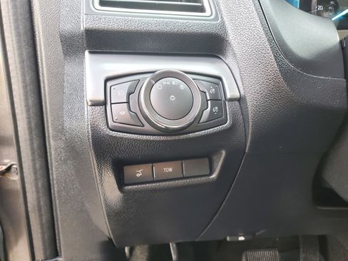 Used 2018 Ford Explorer Sport w/ Equipment Group 401A AWD/4WD image 9