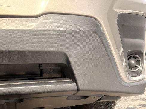 Used 2020 Subaru Forester Premium image 11