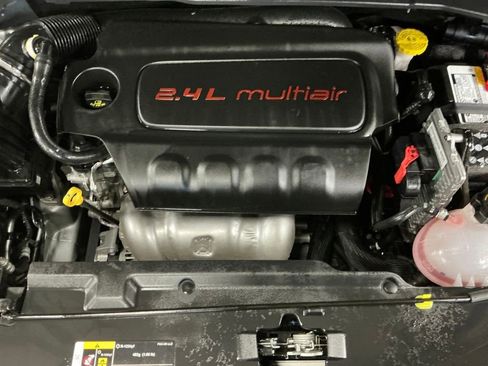 Used 2022 Jeep Compass Limited image 10