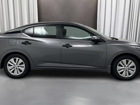 Certified 2024 Nissan Sentra S FWD image 4