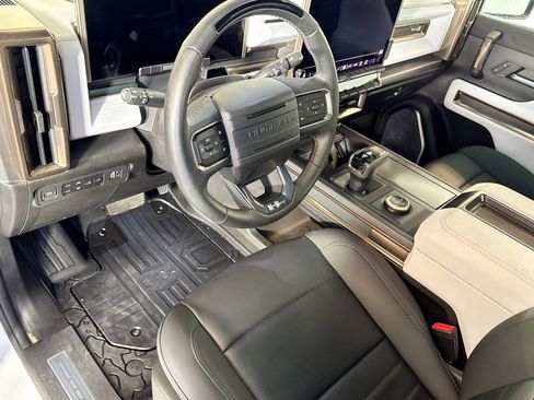 Used 2022 GMC Hummer EV Edition 1 w/ LPO, Illumination Package image 9
