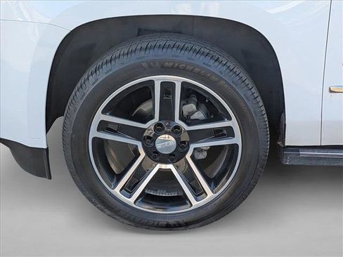 Used 2019 GMC Yukon Denali image 9