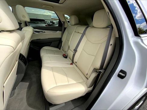 Used 2022 Cadillac XT5 Premium Luxury image 26