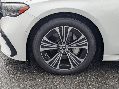 Certified 2024 Mercedes-Benz E 350 4MATIC Sedan image 3