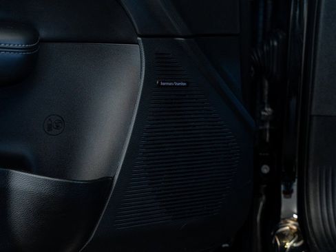 Used 2022 Dodge Challenger R/T Scat Pack w/ Plus Package image 33