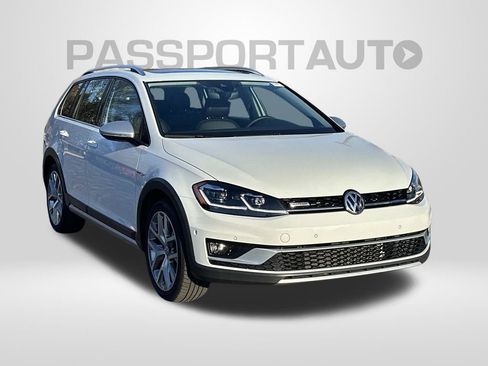 Used 2019 Volkswagen Golf Alltrack SEL image 6