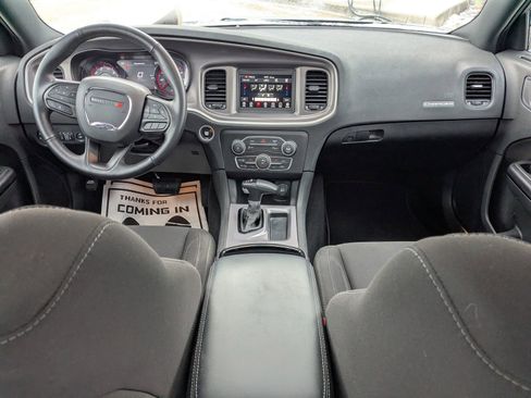 Used 2022 Dodge Charger SXT w/ Blacktop Package image 24