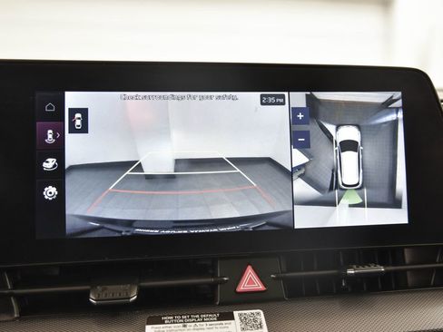 Used 2023 Kia Sportage SX image 18