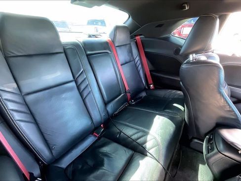 Used 2018 Dodge Challenger SRT Hellcat image 17