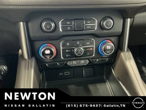 Used 2023 Chevrolet Tahoe LT AWD/4WD image 11