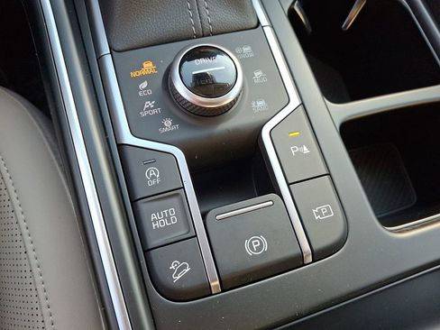 New 2026 Kia Sorento S w/ S Panoramic Sunroof Package image 24