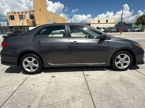 Used 2013 Toyota Corolla S FWD image 15