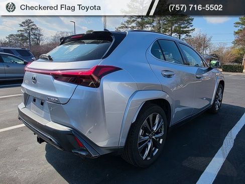 Used 2023 Lexus UX 250h F Sport image 6