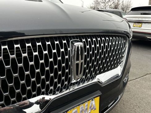 Certified 2023 Lincoln Aviator Reserve w/ Elements Package Plus image 10