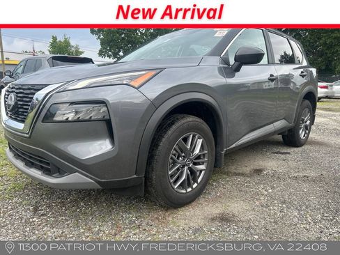 Used 2023 Nissan Rogue S AWD/4WD image 1