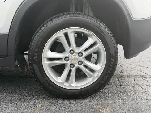 Used 2016 Chevrolet Trax LS FWD image 13