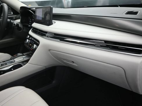 Certified 2026 INFINITI QX60 Pure w/ Cargo Package FWD image 25