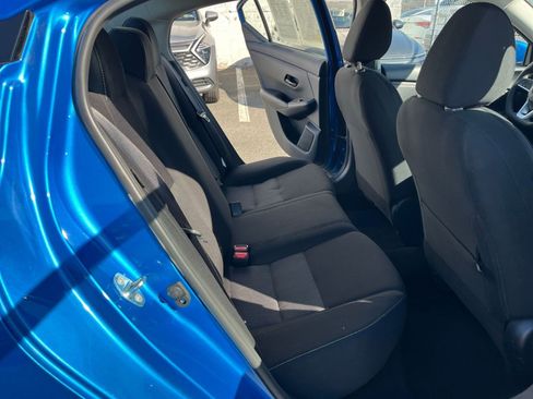 Used 2025 Nissan Sentra SV image 25