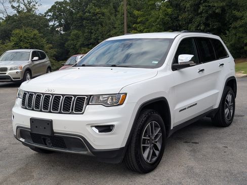 Used 2019 Jeep Grand Cherokee Limited AWD/4WD image 5