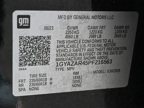 Certified 2023 Cadillac XT4 Luxury w/ Cold Weather Package image 29