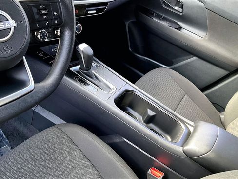 Used 2025 Nissan Kicks S image 16