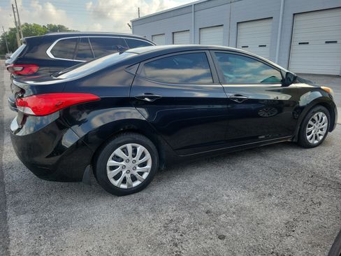 Used 2012 Hyundai Elantra GLS FWD image 7
