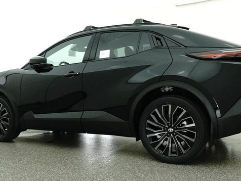 New 2026 Toyota C-HR AWD/4WD image 20
