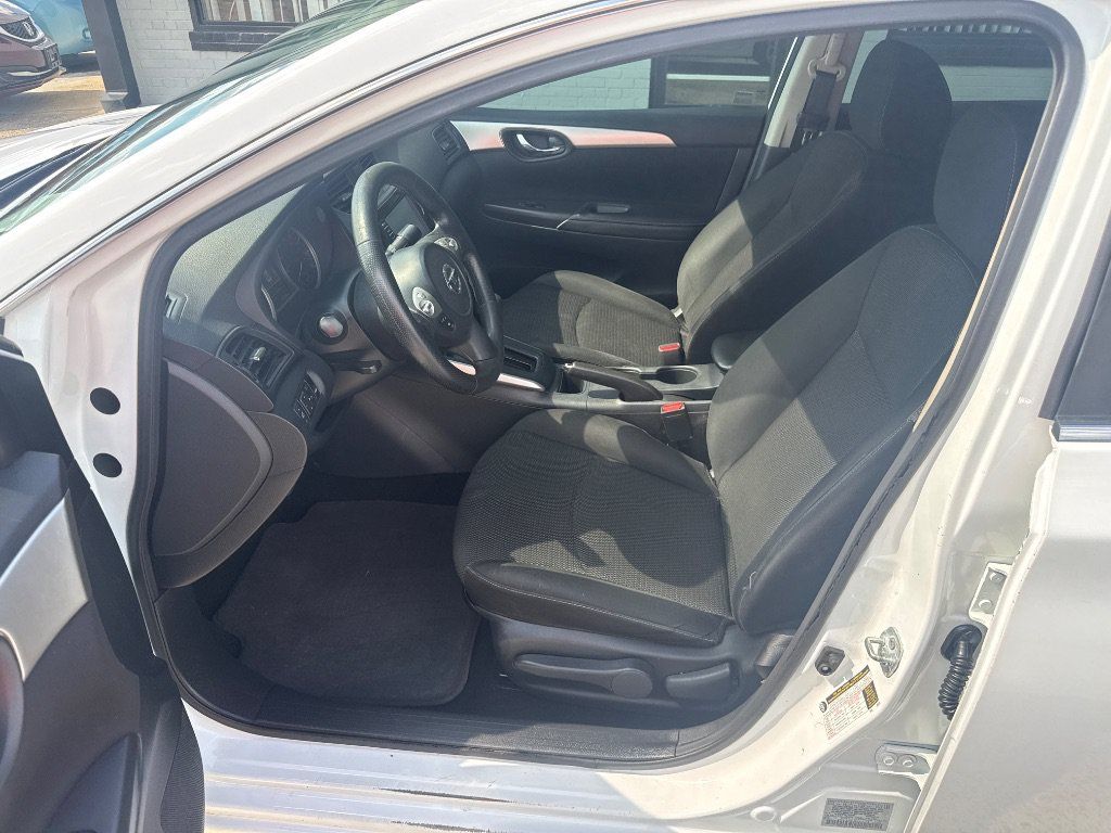 Used 2019 Nissan Sentra S FWD image 11