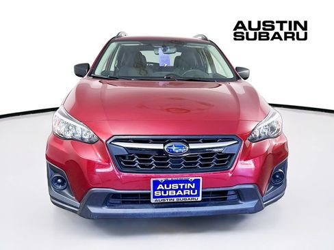 Used 2019 Subaru Crosstrek 2.0i AWD/4WD image 2