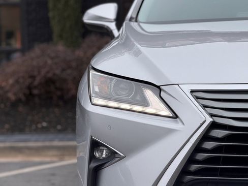 Used 2018 Lexus RX 350L FWD image 4