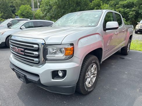 Used 2019 GMC Canyon SLE w/ Driver Alert Package AWD/4WD image 3