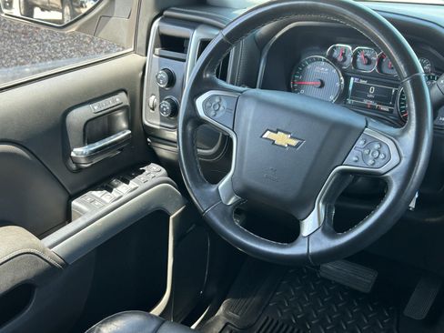Used 2018 Chevrolet Silverado 1500 LTZ Z71 AWD/4WD image 15