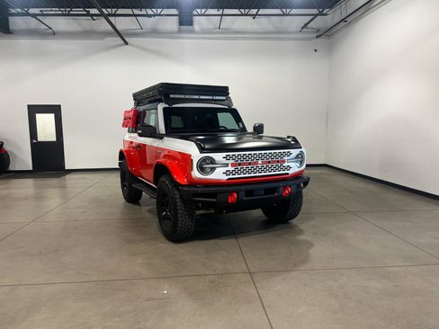 Used 2025 Ford Bronco Stroppe Edition image 1