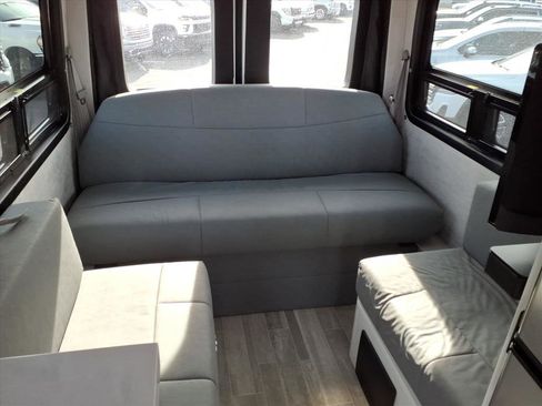 Used 2024 Mercedes-Benz Sprinter 3500 image 16