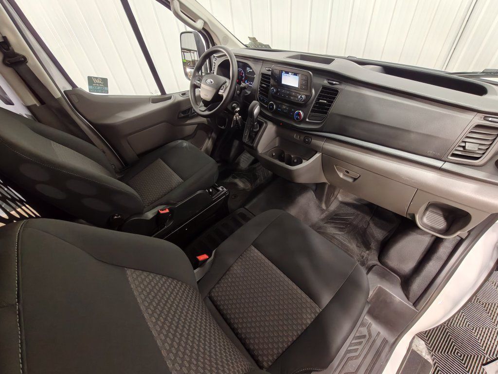 Used 2025 Ford Transit 250 Low Roof w/ Exterior Upgrade Package RWD image 24