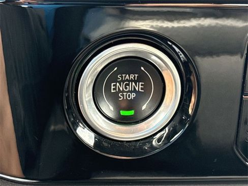 Certified 2023 GMC Sierra 1500 Elevation image 17