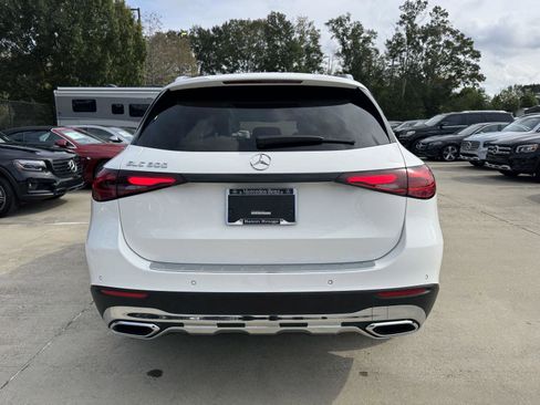 Certified 2025 Mercedes-Benz GLC 300 image 21