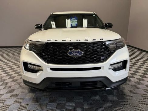 Used 2021 Ford Explorer ST w/ Equipment Group 401A AWD/4WD image 3