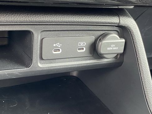 Used 2026 Honda Pilot Sport image 23