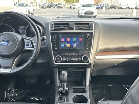 Used 2018 Subaru Outback 2.5i Limited image 30
