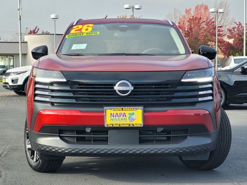 New 2026 Nissan Kicks SV w/ SV Premium Package image 2