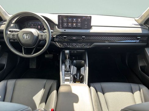 Certified 2025 Honda Accord EX-L image 30