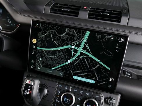 New 2026 Land Rover Defender 130 X-Dynamic SE image 16